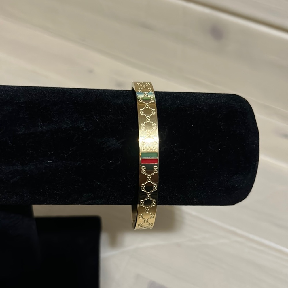 Bangle stainless steel no box NWOT